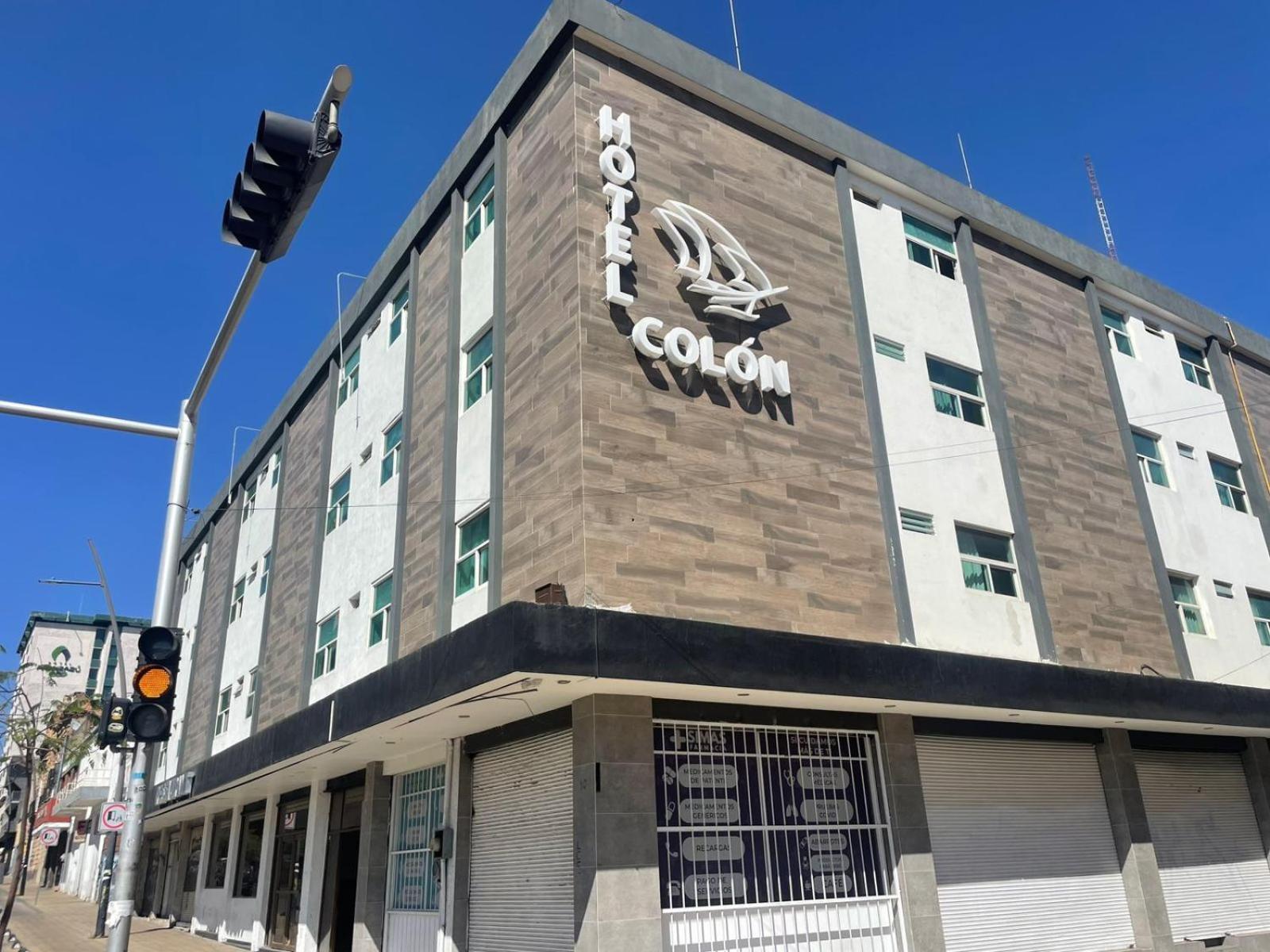 Hotel Colon Express Гвадалахара Экстерьер фото