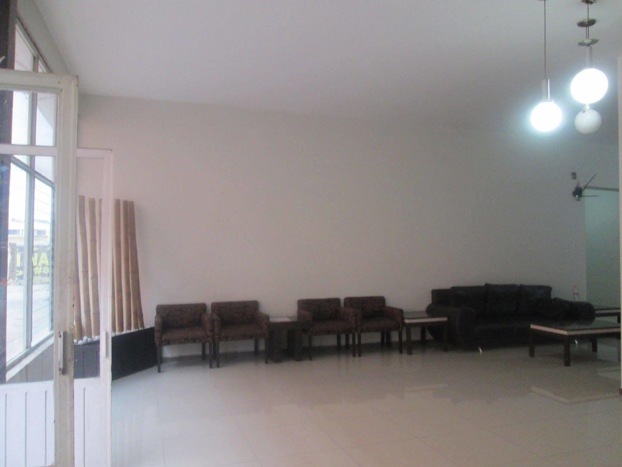 Hotel Colon Express Гвадалахара Экстерьер фото
